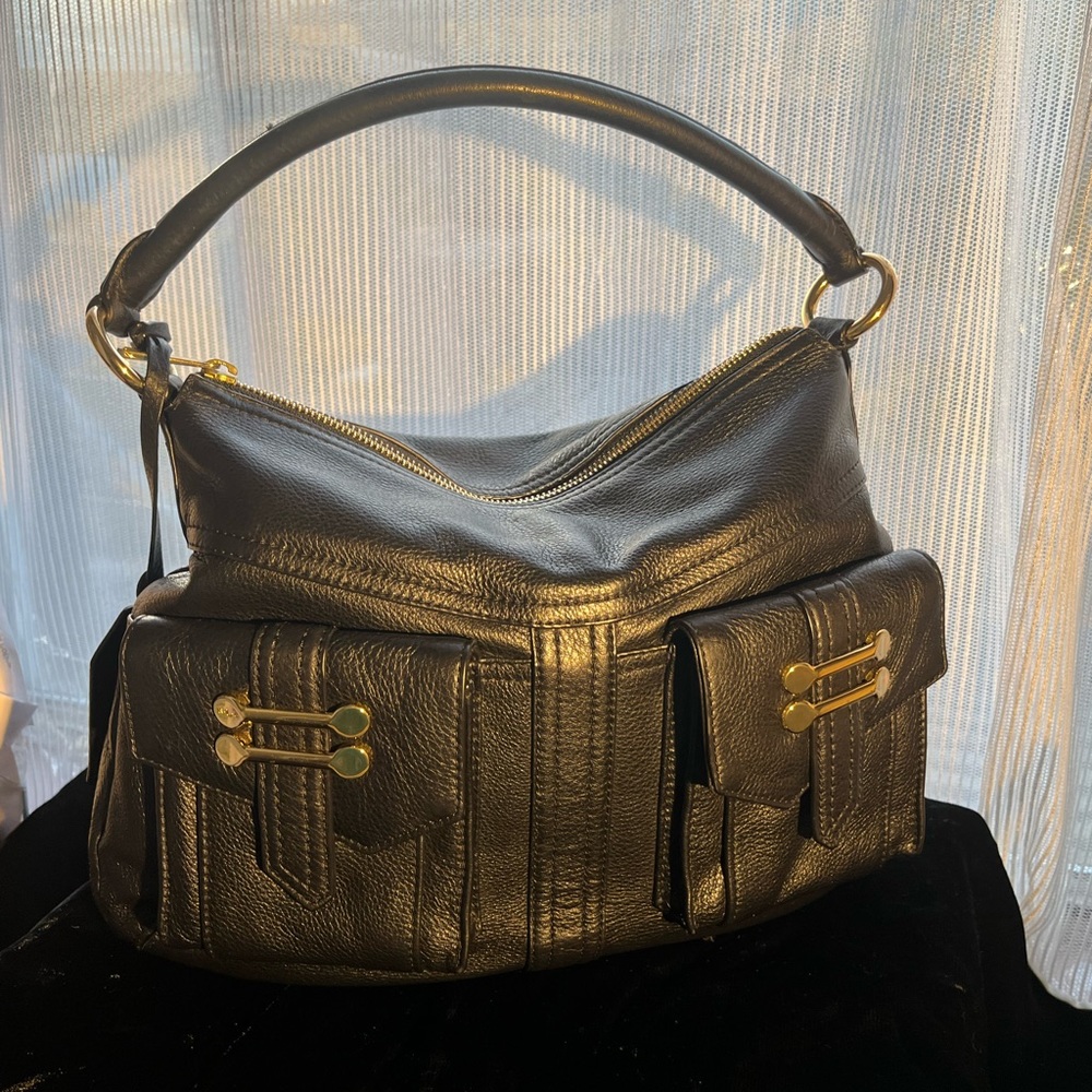 Lauren Ralph Lauren leather-like shoulder bag.